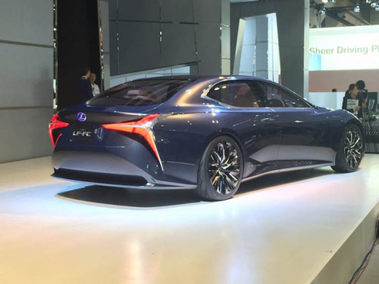 Ký sự đi Nhật xem triển lãm Tokyo Motorshow 2015