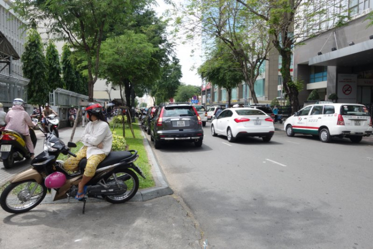Có tiền mua được 4B, có tiền mua được văn hóa ?