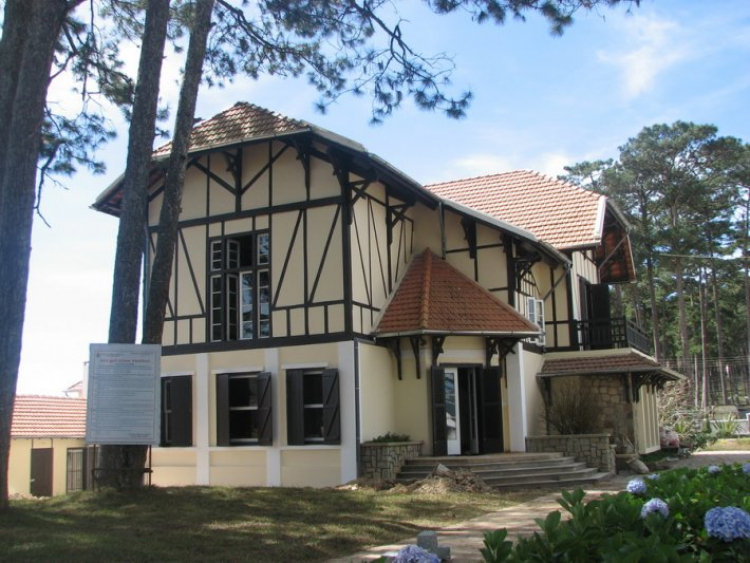 DALAT GIỜ CHỈ CÒN TRONG KÝ ỨC DALAT GIỜ CHỈ CÒN TRONG KÝ ỨC
