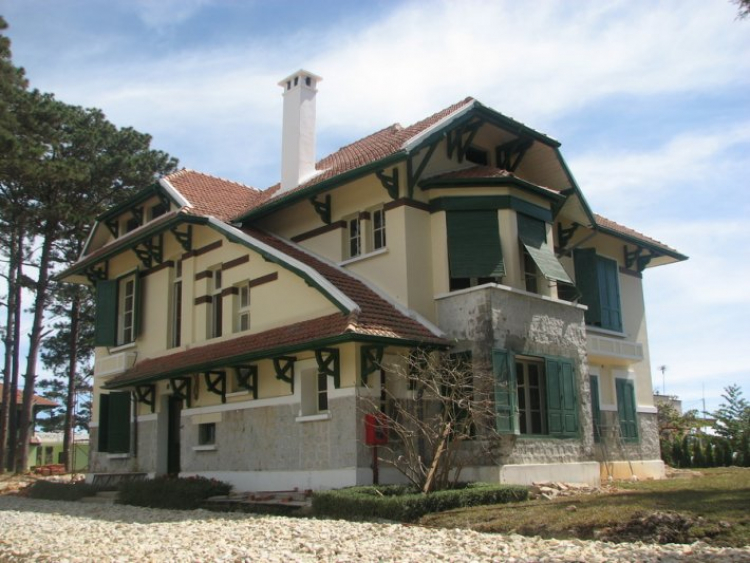 DALAT GIỜ CHỈ CÒN TRONG KÝ ỨC DALAT GIỜ CHỈ CÒN TRONG KÝ ỨC
