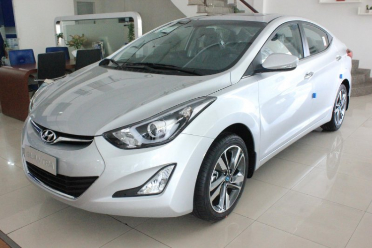 Elantra 2015 - Muốn mua, nên cần vài lời tư vấn