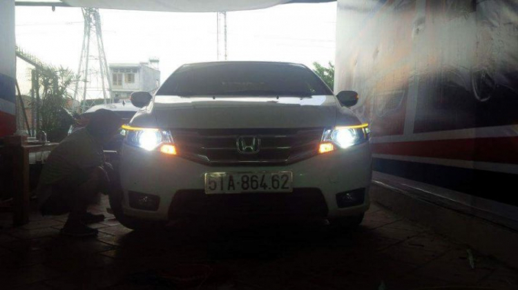Hình ảnh các xe Honda City nâng cấp bi xenon tại VTworkshop. Hình ảnh các xe Honda City nâng cấp bi xenon tại VTworkshop.