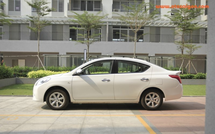 Xin giá lăn bánh nissan sunny các phiên bản