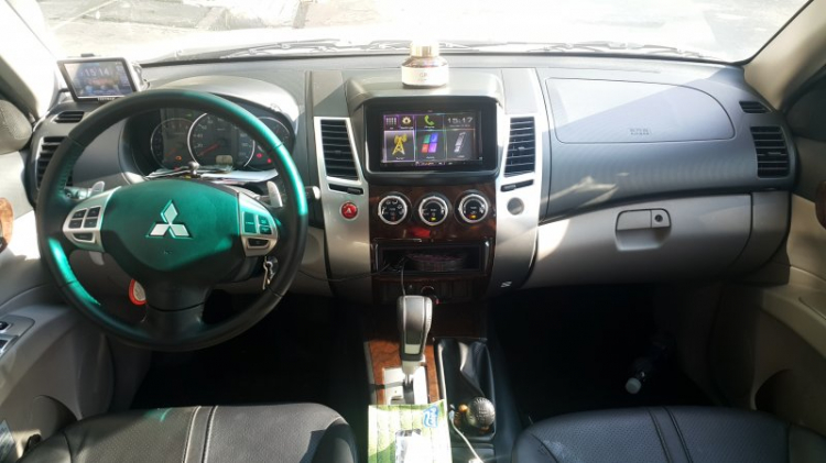 Mitsubitshi Pajero Sport kém hơn Kia New Sorento