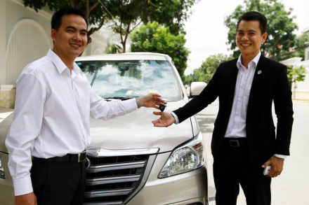Driver & Customer 2015 (1.8).jpg