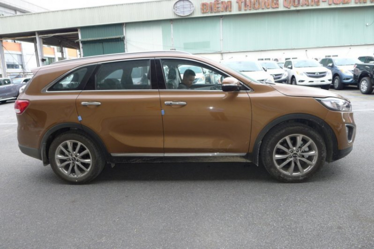 KIA Sorento mẫu mới hoàn toàn KIA Sorento mẫu mới hoàn toàn