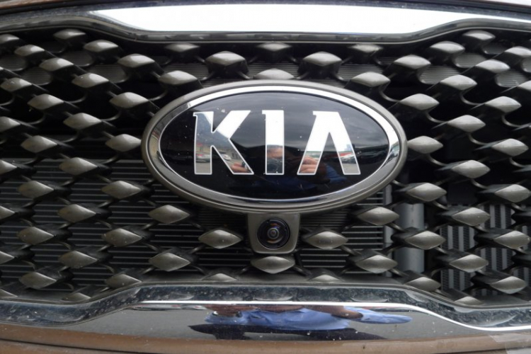 KIA Sorento mẫu mới hoàn toàn KIA Sorento mẫu mới hoàn toàn
