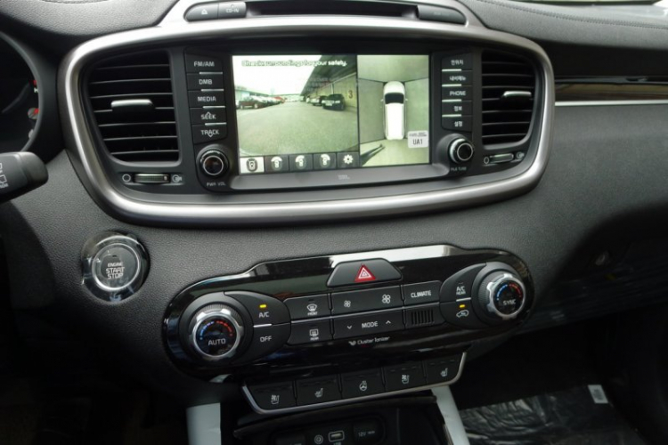 KIA Sorento mẫu mới hoàn toàn KIA Sorento mẫu mới hoàn toàn