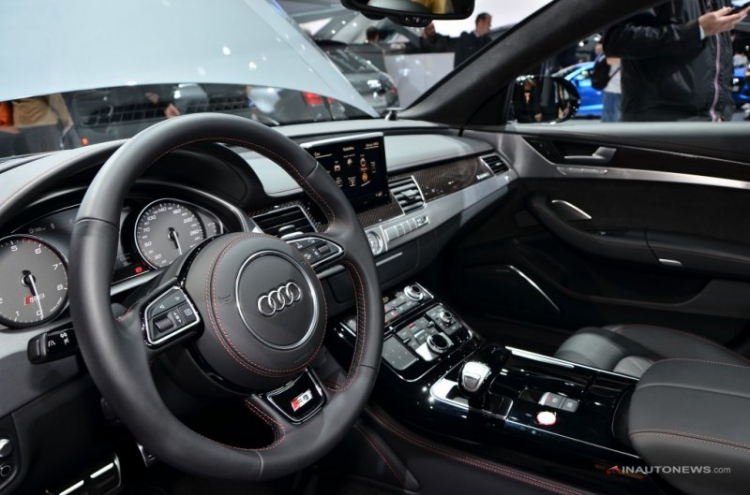 Audi S8 Plus có giá 114.900 USD tại Mỹ