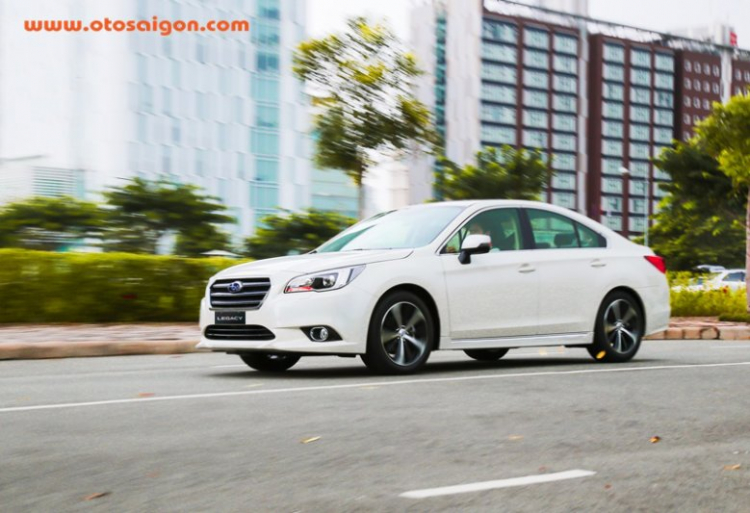 Subaru Legacy 2015: Tại sao không ?