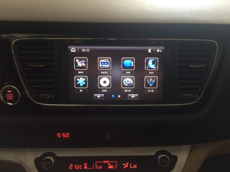 Ảnh thực tế Kia Grand Sedona phiên bản lắp ráp CKD Ảnh thực tế Kia Grand Sedona phiên bản lắp ráp CKD