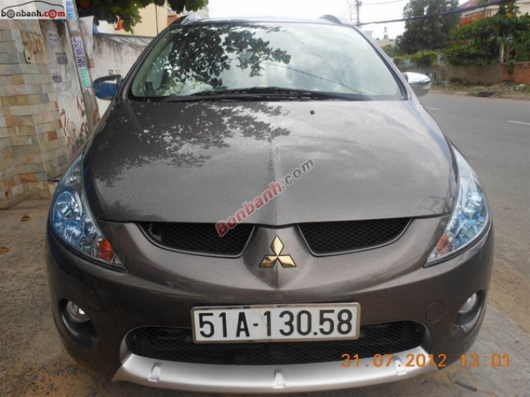 Mitsubishi Grandis dậy sóng Kê Gà