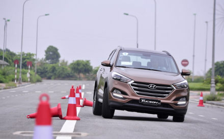 Hyundai tucson 2016 - Hanh trinh tim lai vi the da mat (9).jpg