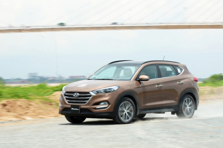 Hyundai tucson 2016 - Hanh trinh tim lai vi the da mat (22).jpg