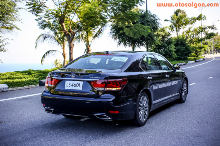 Trải nghiệm xa hoa trên Lexus LS460L tại Việt Nam