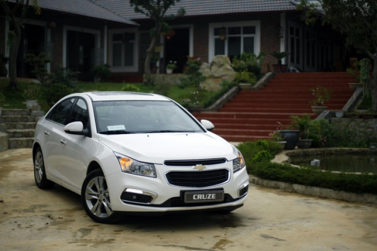 Chevrolet Cruze - Cú hích của GM