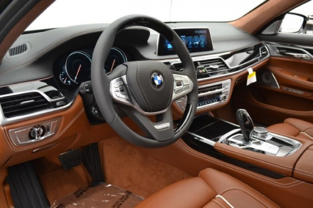 750i xDrive 2016 (12).jpeg