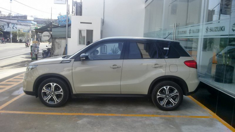 So sánh Suzuki Vitara 2015 vs Ford Ecosport Titanium