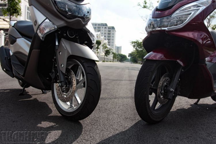 Yamaha NM-X đọ Honda PCX: Sức mạnh hay thoải mái ?