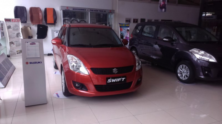 Suzuki Swift 2015 dành danh hiệu xe của năm 2015