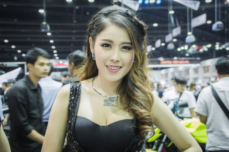 Dàn người đẹp tại triển lãm Auto Expo Thái Lan