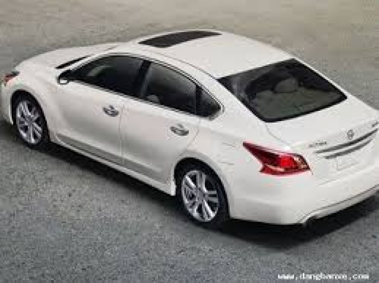 Honda accord, Camry 2.5Q, Subaru Legaxy hay Nissan Teana ? Honda accord, Camry 2.5Q, Subaru Legaxy hay Nissan Teana ?