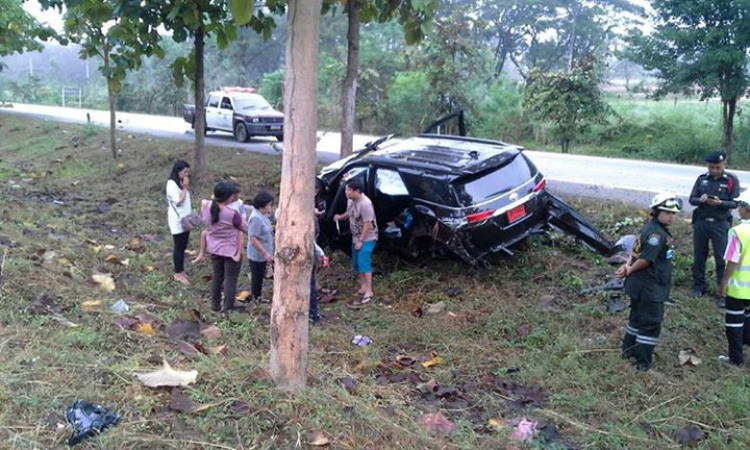 Fortuner 2016 đầu tiên gặp tai nạn trên đất Thái