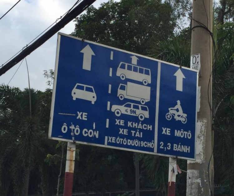 [Camera hành trình] Bác tài taxi rẽ không quan sát