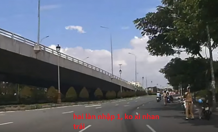 Chú ý XXX kiếm Phở 24 của bà con khúc Q7 Chú ý XXX kiếm Phở 24 của bà con khúc Q7
