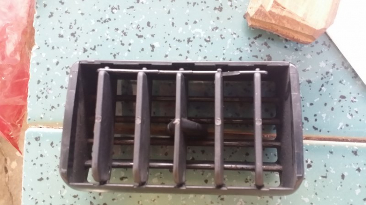 Toyota Corona 1992 - 1996 mắt híp đít bồng (Na béo ) Toyota Corona 1992 - 1996 mắt híp đít bồng (Na béo )