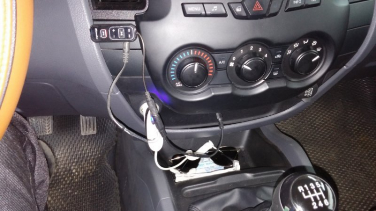 Kết nối âm thanh Bluetooth cho xe chỉ có aux in