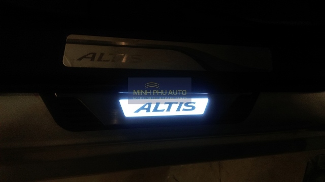 Phụ kiện Altis 2015