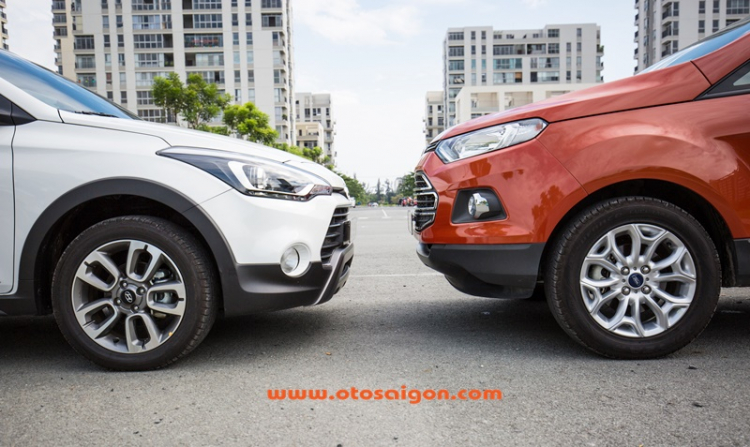 So sánh Ford EcoSport và Hyundai i20 Active: ai "ngon" hơn ai ?