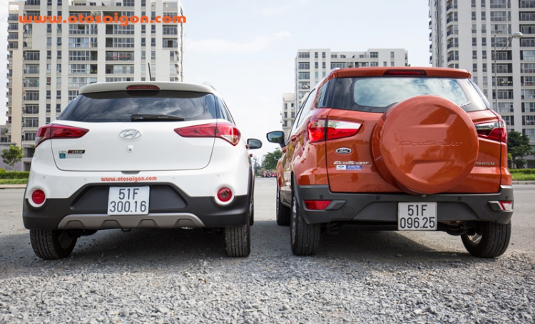 So sánh Ford EcoSport và Hyundai i20 Active: ai "ngon" hơn ai ?