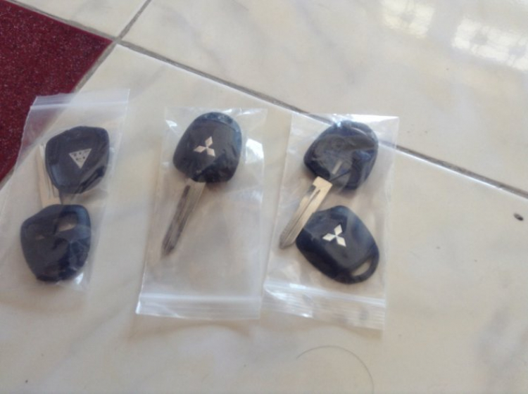 Đồ chơi xe Mitsubishi Đồ chơi xe Mitsubishi