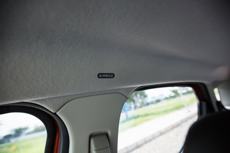 So sánh Ford EcoSport và Hyundai i20 Active: ai "ngon" hơn ai ? So sánh Ford EcoSport và Hyundai i20 Active: ai "ngon" hơn ai ?