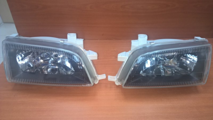 Toyota Corona 1992 - 1996 mắt híp đít bồng (Na béo ) Toyota Corona 1992 - 1996 mắt híp đít bồng (Na béo )