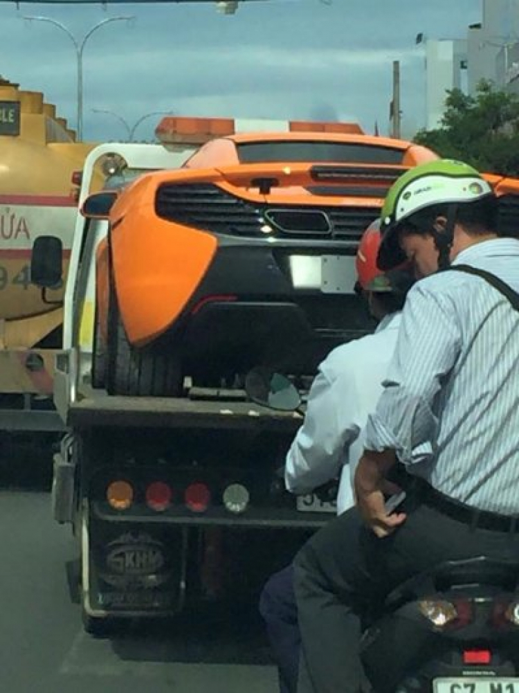 McLaren 650S Spider về với garage "khủng" tại Việt Nam