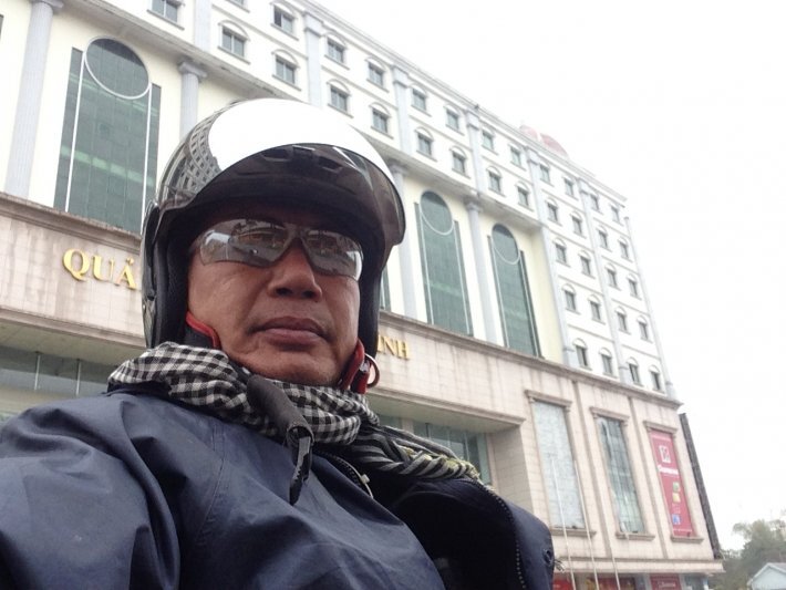 Một mình phượt từ mũi Cà Mau tới Địa đầu Móng Cái bằng xe máy KTM Duker 200 Một mình phượt từ mũi Cà Mau tới Địa đầu Móng Cái bằng xe máy KTM Duker 200