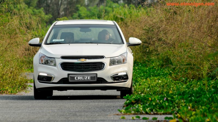 Đánh giá Chevrolet Cruze LTZ 2015: Chiếc xe đáng tiền