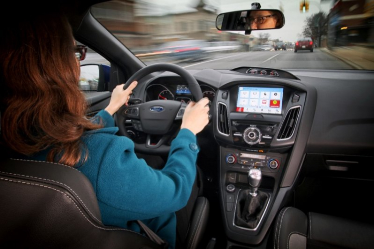 Ford Sync3 có thể kết nối Apple CarPlay và Android Auto