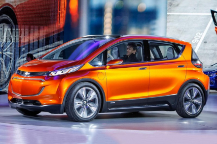 2016-Chevrolet-Bolt-EV-concept-003.jpg