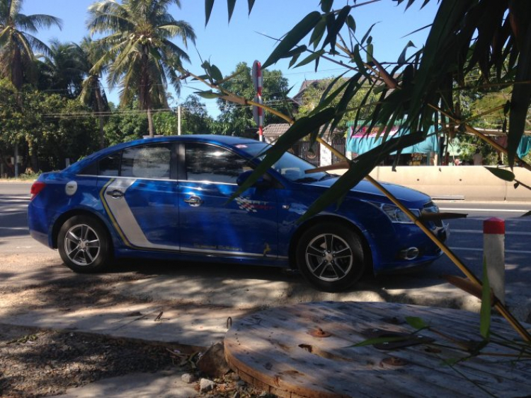 E định mua cruze LS 2011 cũ nhờ các bán tư vấn dùm !!! E định mua cruze LS 2011 cũ nhờ các bán tư vấn dùm !!!