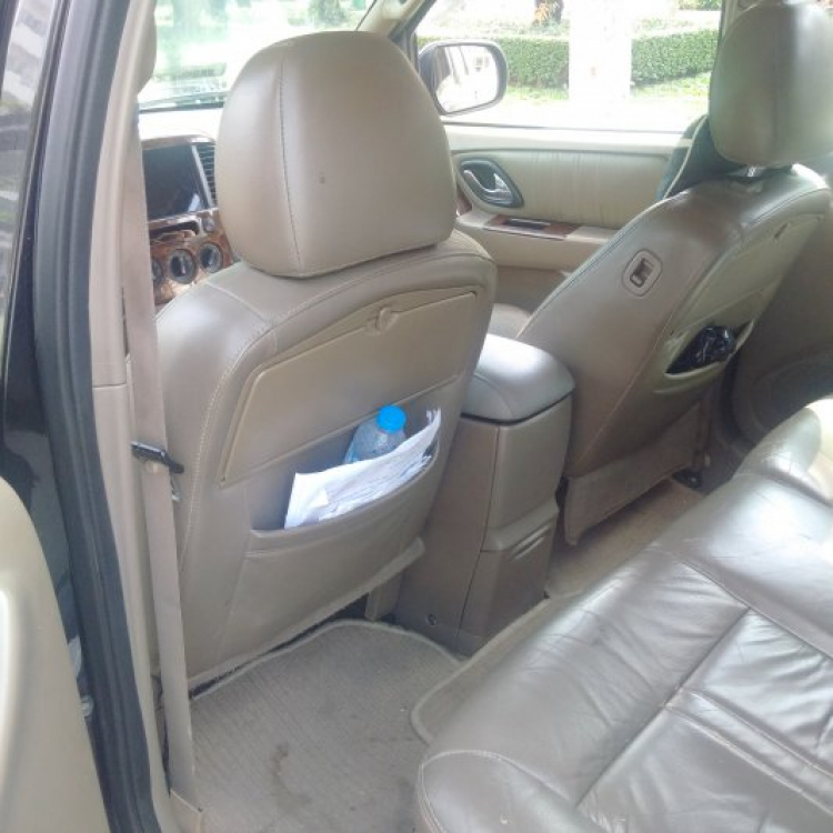 mình muốn bán Ford Escape Centennial , các bác tư vấn giá dùm mình muốn bán Ford Escape Centennial , các bác tư vấn giá dùm