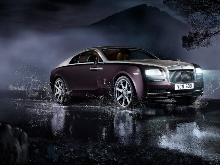 Rolls-Royce Wraith 2017 chạy thử trên đường phố