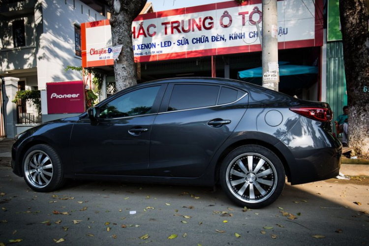 Quá trình nâng cấp Mazda3 của Thần Đèn tại khactrungoto.