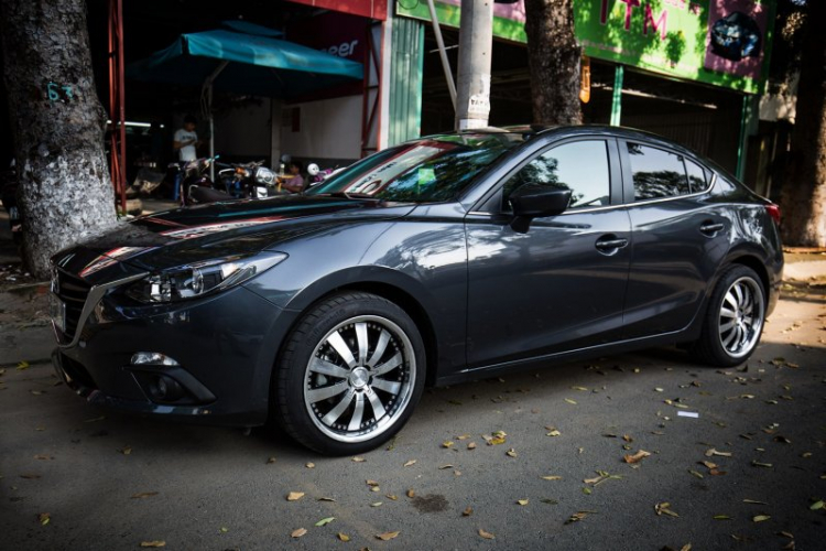 Quá trình nâng cấp Mazda3 của Thần Đèn tại khactrungoto.