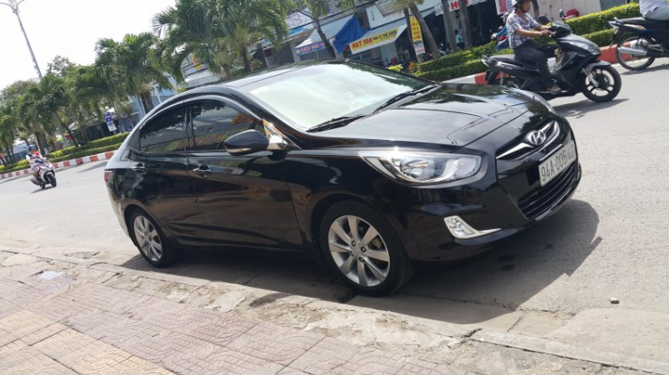 Tư vấn lựa chọn Hyundai Avante hay Kia Rio Sedan? Tư vấn lựa chọn Hyundai Avante hay Kia Rio Sedan?