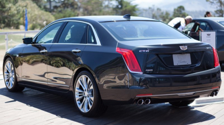 Cadillac-at-Pebble-Beach-5.jpg