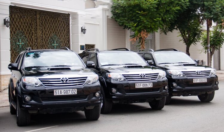 TỰ LÁI XE VỀ QUÊ TỰ LÁI XE VỀ QUÊ